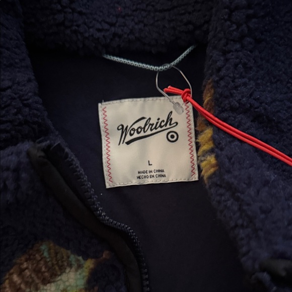 Woolrich x Target Duck Design Vest - Large - Picture 3 of 10